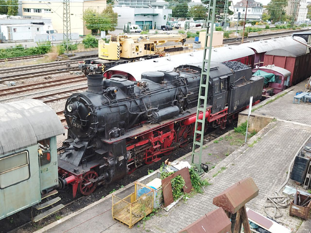 58  im Bhf Ettlingen West