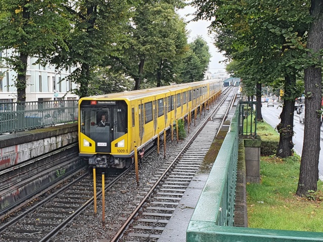 1009 Berlin, Schönhauser Allee