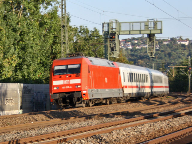 101  bei Esslingen-Mettingen