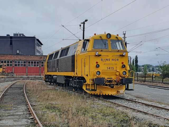 1415 Hamar, vor dem Ringlokschuppen