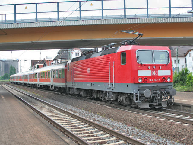 143  im Bhf Gro&szlig;-Gerau