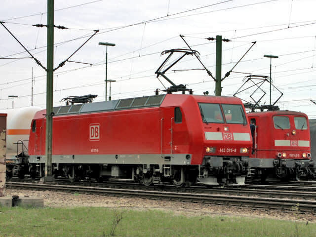 145  im Rangierbahnhof Maschen