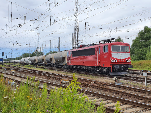 155 beim Hafen-Bhf Rostock