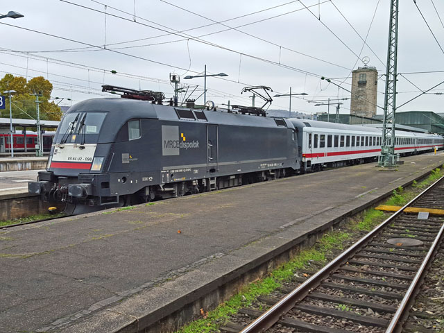 182  im Hbf Stuttgart 