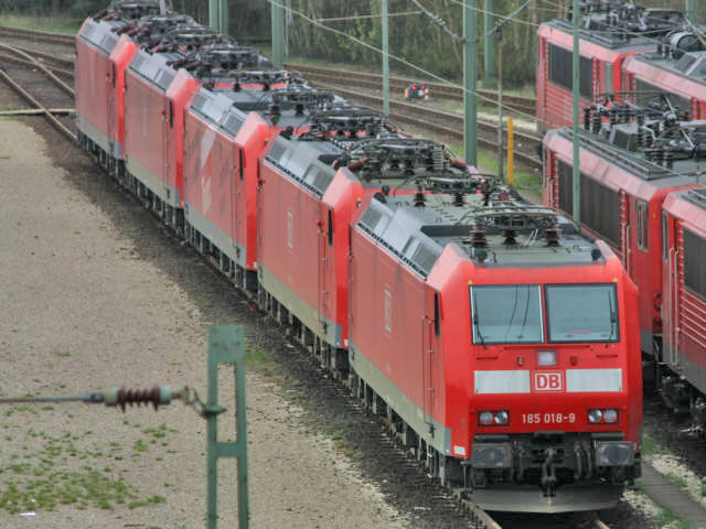185  im Rangierbahnhof Maschen