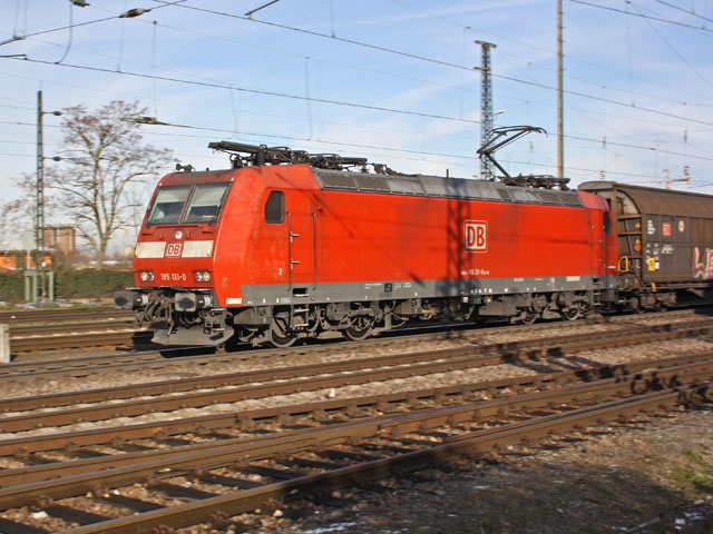 185  im G&uuml;terbahnhof Freiburg