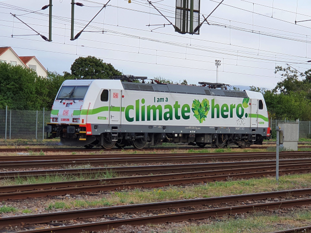 185  im Bhf Halmstad