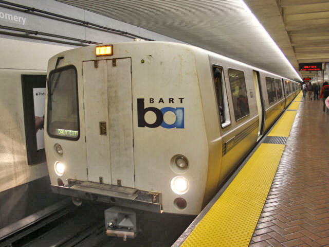 2557 in San Francisco, Montgomery Station