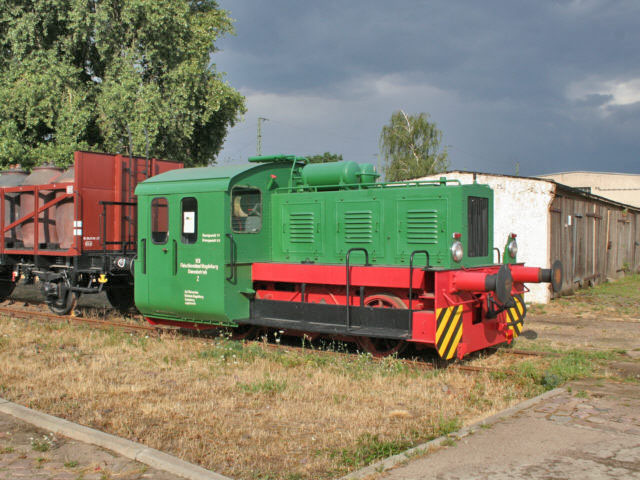 2  Magdeburg Hafen, an der Theodor-Kozlowski-Str