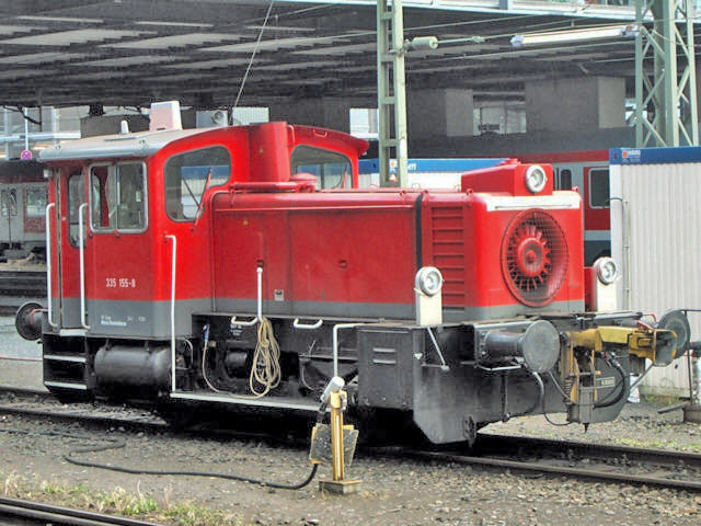 335  im Bhf Heidelberg