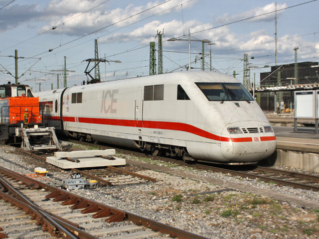 401  im Hbf Stuttgart 