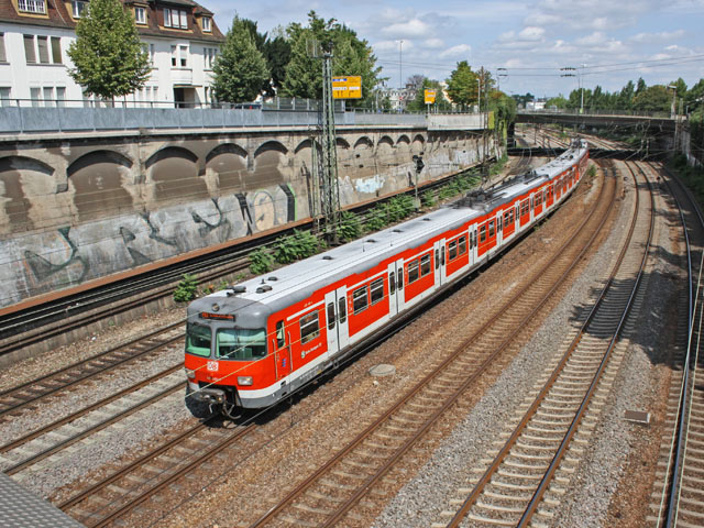 420 südlich des Bhf´s Ludwigsburg