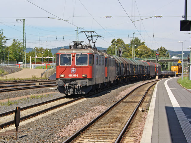 421 im Bhf Bebra