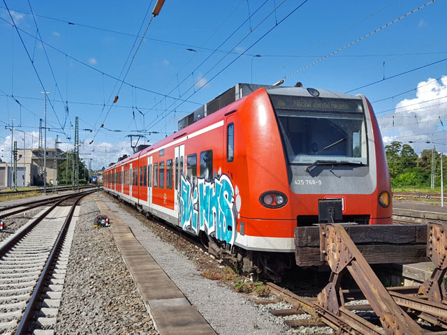 425 im Hbf Heilbronn