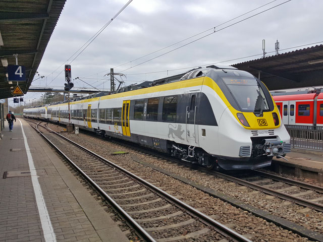 442  im Bhf Backnang