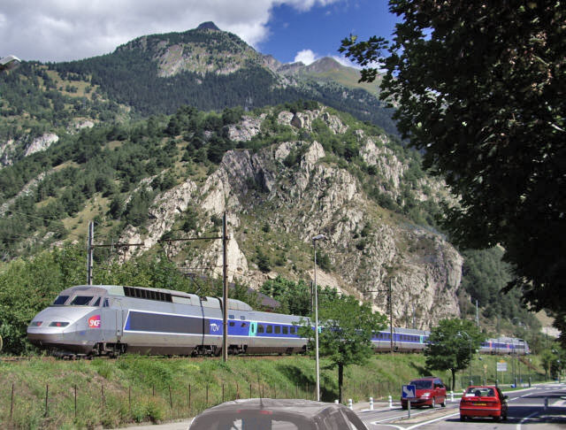 TGV n&ouml;rdlich von Modane