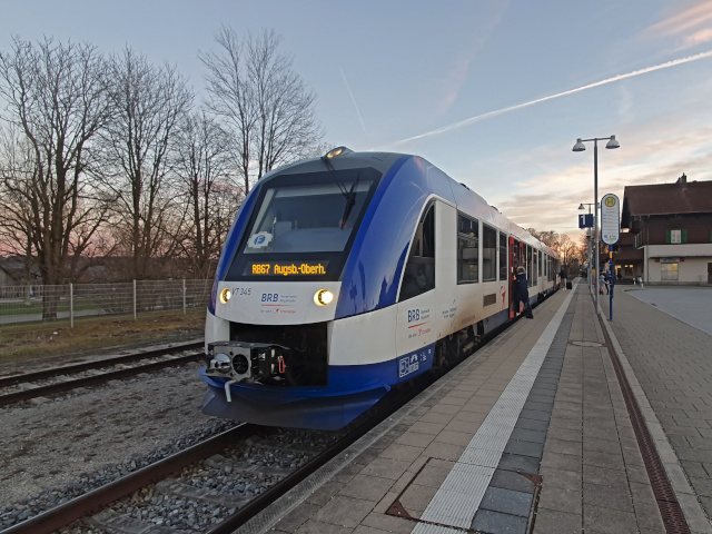 648 im Bhf Die�en (Ammersee)