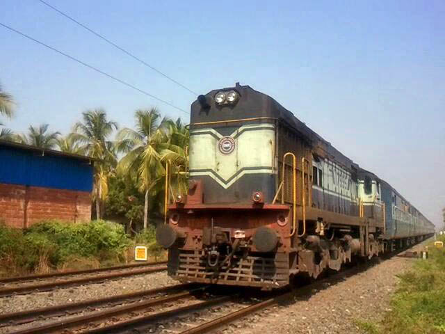 7995 im Bhf Kanhangad