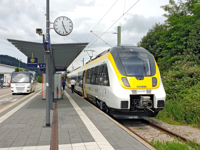 8442 im Bhf M�nstertal