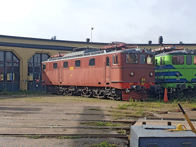 963 vor dem Ringlokschuppen Norrk�ping